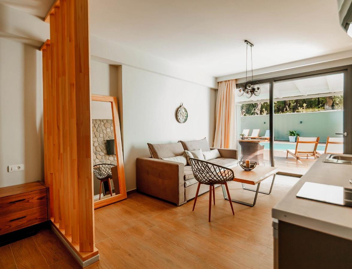 Olia Suites Parga Bagian luar foto