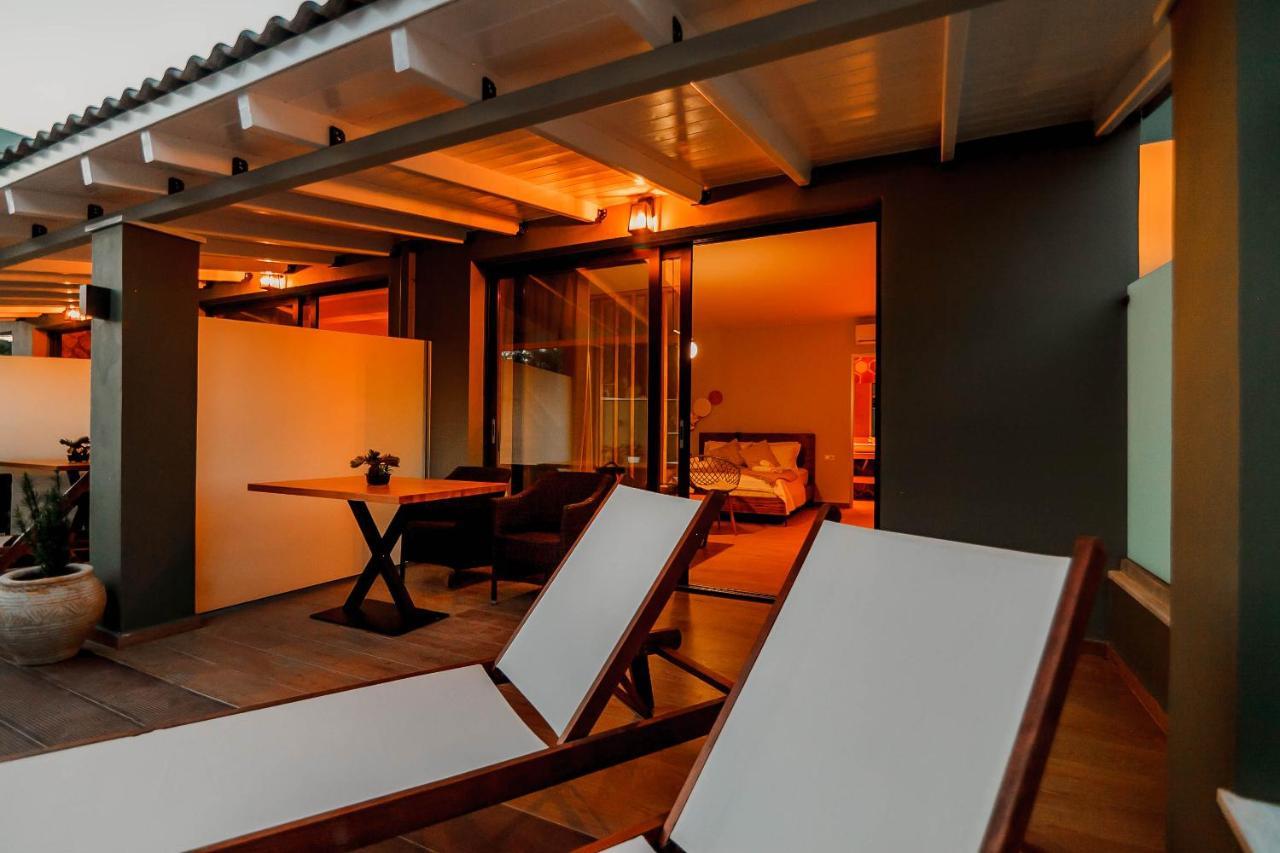 Olia Suites Parga Bagian luar foto