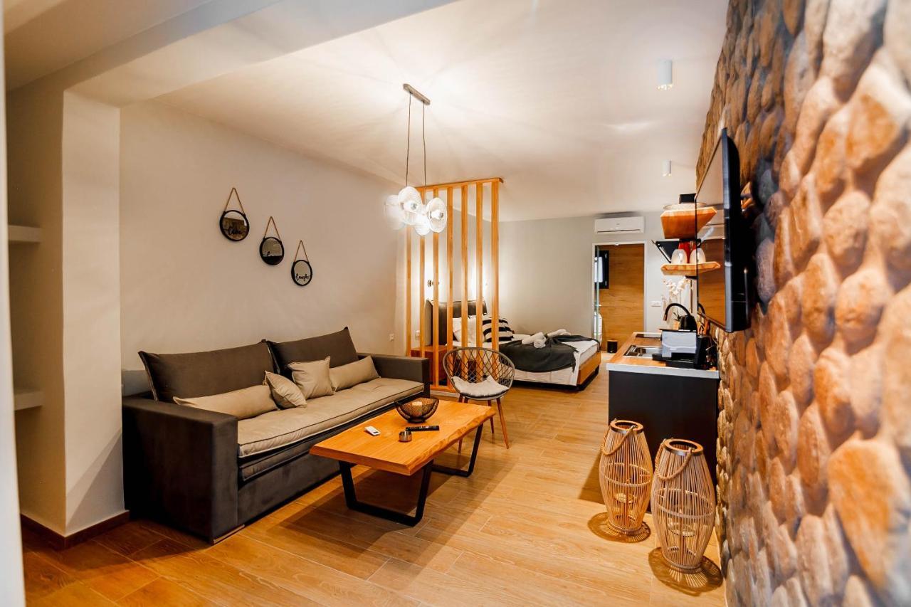 Olia Suites Parga Bagian luar foto