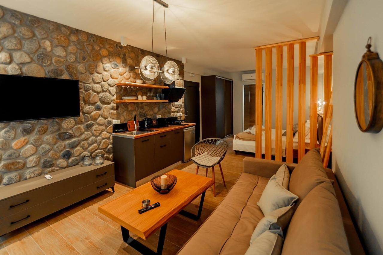 Olia Suites Parga Bagian luar foto